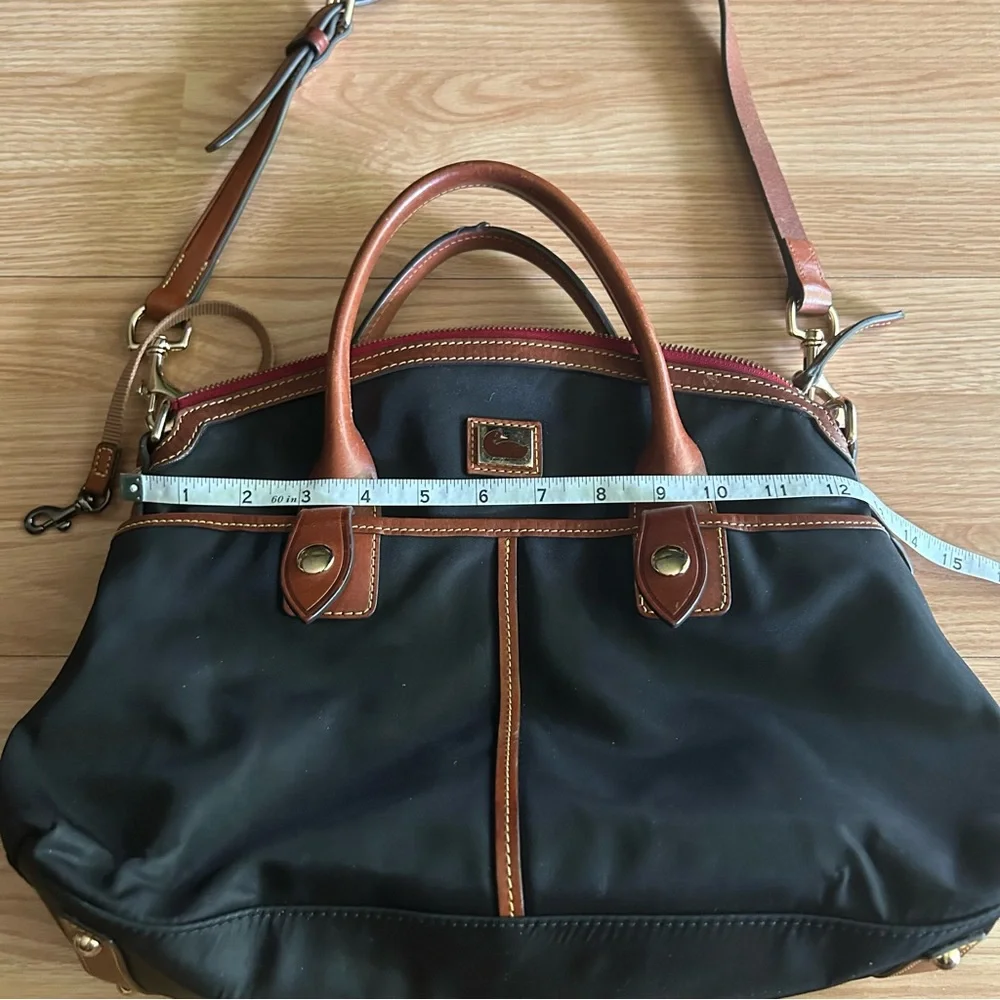 Dooney & Bourke good used